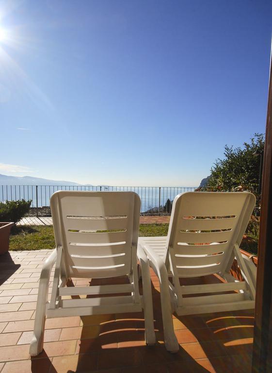 Residence Mirena - Rebomaholidays Тиньяле Экстерьер фото