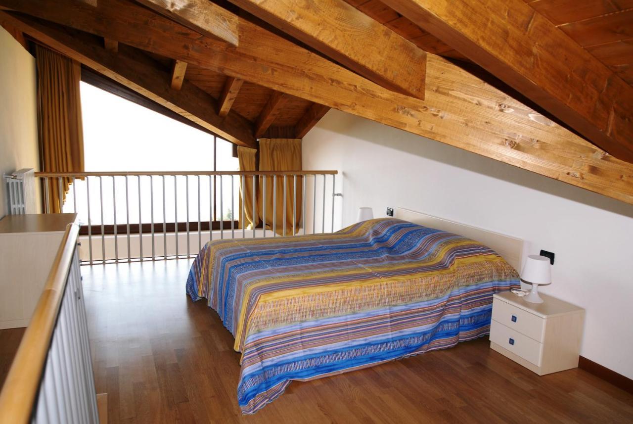 Residence Mirena - Rebomaholidays Тиньяле Экстерьер фото